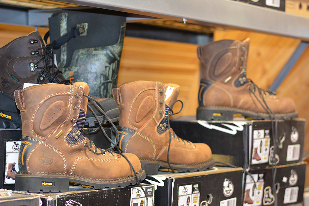 Middle Mountain Sporting Goods offers hunting & fishing boots in Randolph County, WV